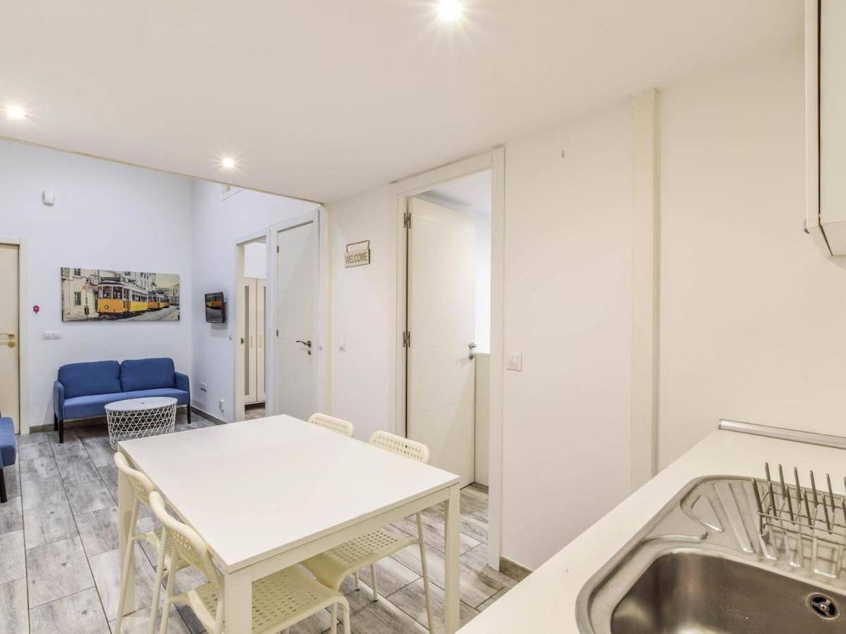 Apartamento En Cuatro Caminos Para 6 Personas Alquiler Temporal Madrid Buitenkant foto